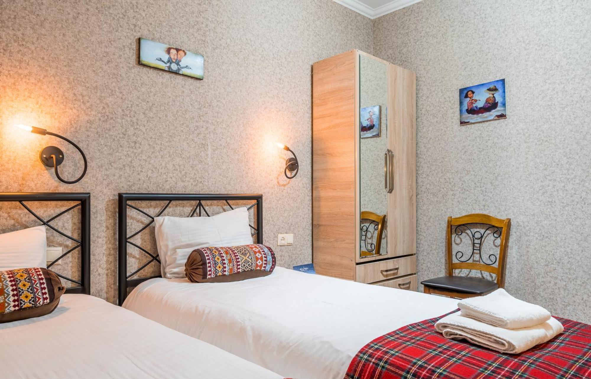 Green Inn Hotel Тбилиси Экстерьер фото